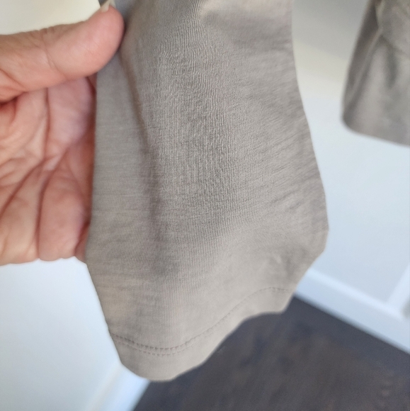 Lilla P Long Sleeve Ruched Pima Cotton Tshirt Medium - Picture 4 of 10